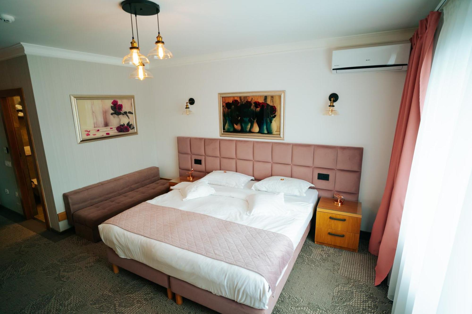 Hotel Roser House Boutique - Pe Malul Lacului Colibiţa Eksteriør bilde
